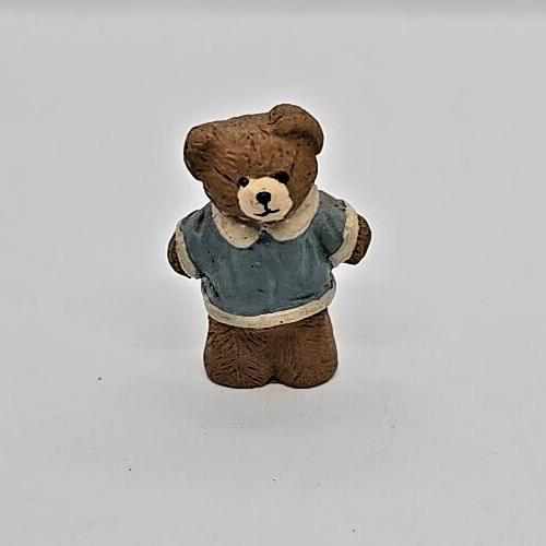 10-17.png Rare VTG Country Sampler Bear from Fredricsberg TX