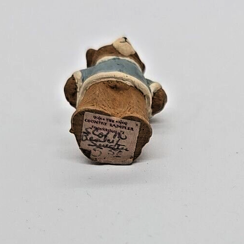 10-21.png Rare VTG Country Sampler Bear from Fredricsberg TX